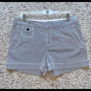 Banana Republic women’s shorts